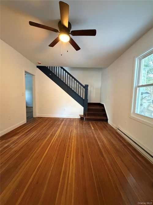 468 N Main St, Liberty, NY, 12754-1229 | Card Image