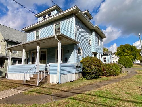 140 Union St, Vernon, CT, 06066-3022 | Card Image