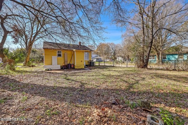 1533 W 16 Th St, House other with 2 bedrooms, 1 bathrooms and null parking in JACKSONVILLE FL | Image 13
