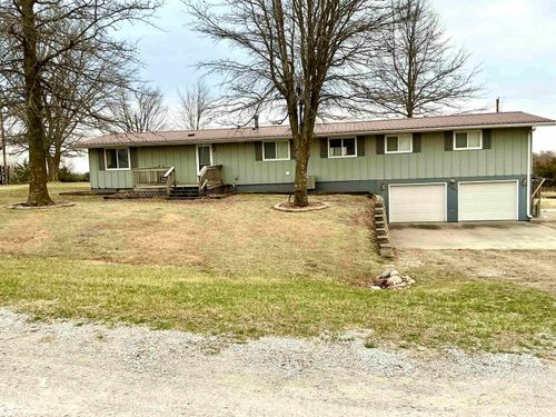 208 Pine Ridge Rd, Melrose, IA, 52569-7739 | Card Image