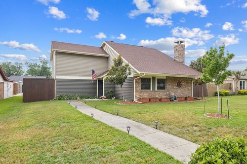 2700 Charter Oak Dr, Plano, TX, 75074-2962 | Card Image