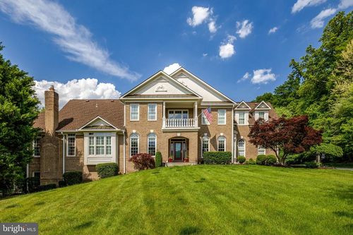 20283 Island View Ct, Potomac Falls, VA, 20165-5135 | Card Image