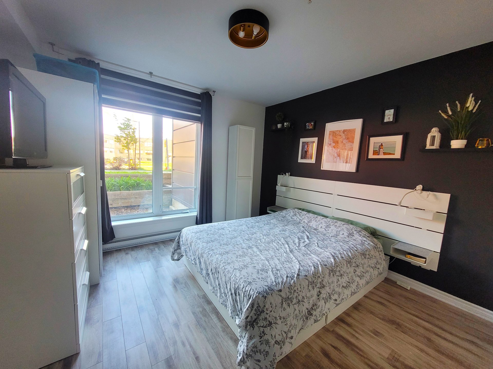 Residential in Longueuil (Saint-Hubert) 5