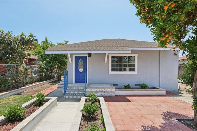 2422 E 116 Th Pl, House other with 3 bedrooms, 1 bathrooms and 2 parking in Los Angeles CA | Image 23