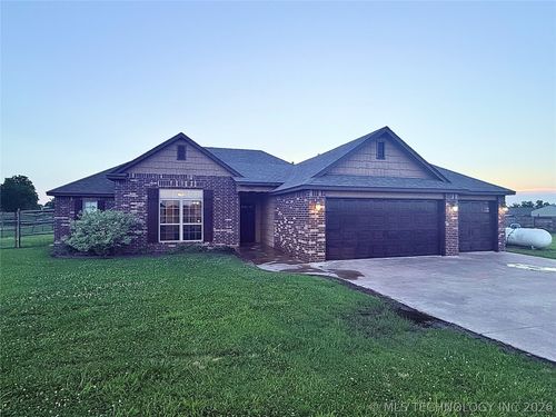 13964 Saddlebrook Dr, Oologah, OK, 74053-4238 | Card Image