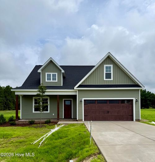 105 Spring Meadows Dr, Aberdeen, NC, 28315-4551 | Card Image