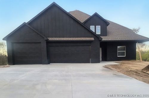 19155 E Round Mountain Rd, Catoosa, OK, 74015-6574 | Card Image
