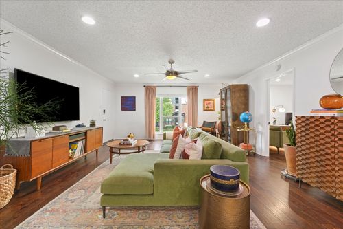 230-4820 Amesbury Dr, Dallas, TX, 75206-4754 | Card Image