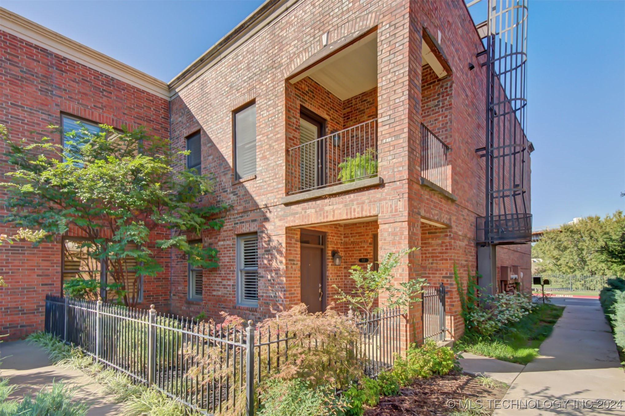 Madison Pl, Tulsa, OK 74120