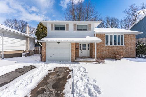 296 Olympus Ave, Kingston, ON, K7M4T9 | Card Image