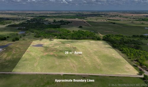 28 S 194th Street W, Council Hill, OK, 74428 | Card Image