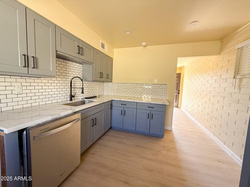 1312 W 5th St, Tempe, AZ, 85281-2420 | Card Image