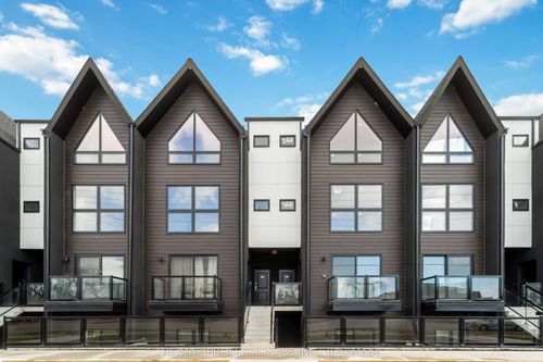 106-7277 Wilson Cres, Niagara Falls, ON, L2G4R8 | Card Image