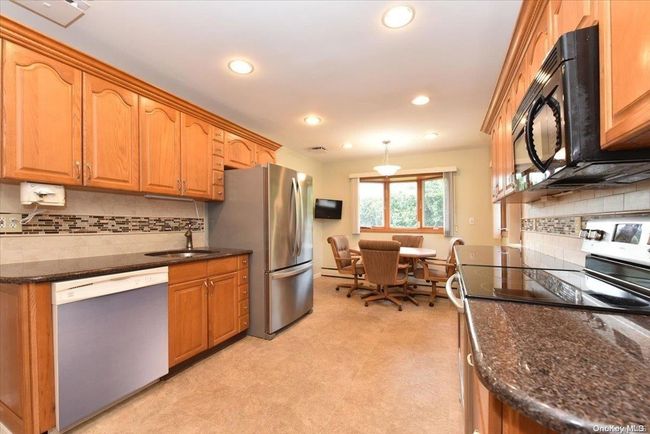 6 Windward Ln, House other with 4 bedrooms, 3 bathrooms and null parking in Commack NY | Image 11