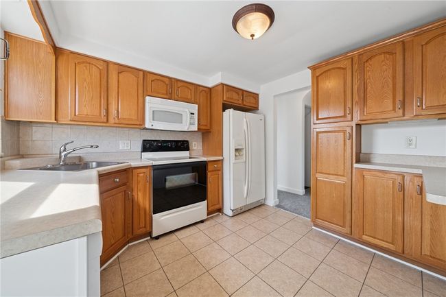 304 E Patty Ln, House other with 3 bedrooms, 2 bathrooms and 1 parking in Monroeville PA | Image 8