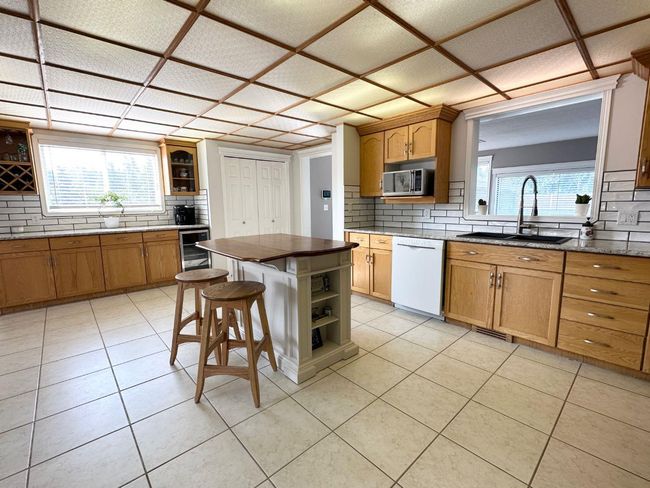 46 Pineview Rd, House detached with 4 bedrooms, 3 bathrooms and 10 parking in Whitecourt AB | Image 10