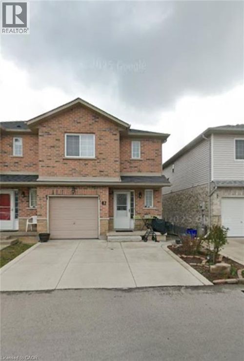 87 Vennio Lane, Hamilton, ON, L9B2Y6 | Card Image