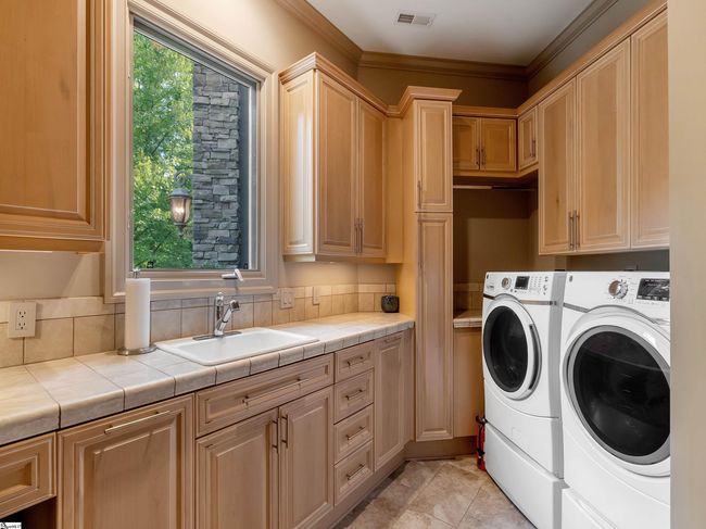 114 High Rock Ridge Dr, House other with 5 bedrooms, 6 bathrooms and 2 parking in Landrum SC | Image 20