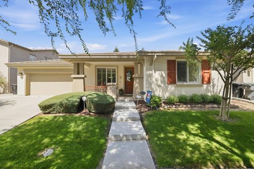 777 Jonabel Way, Oakdale, CA, 95361 | Card Image