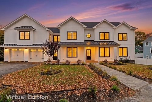 7 Lewis Ct, Hingham, MA, 02043-2723 | Card Image