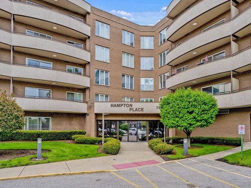 205-7201 N Lincoln Ave, Lincolnwood, IL, 60712-1822 | Card Image