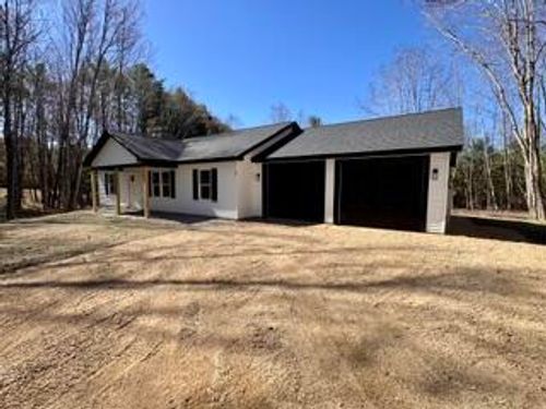 4 Deerfield Ln, Casco, ME, 04015-4269 | Card Image