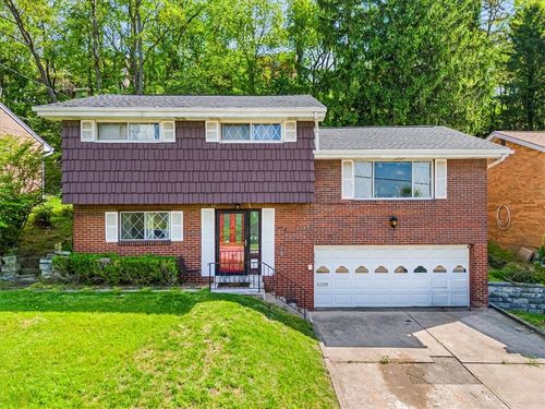 106 San Pedro Pl, Pittsburgh, PA, 15212-1567 | Card Image