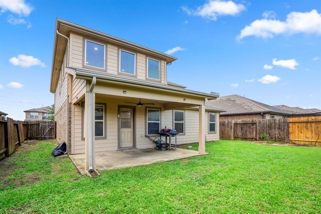 A view of the back of the home. | Image 40