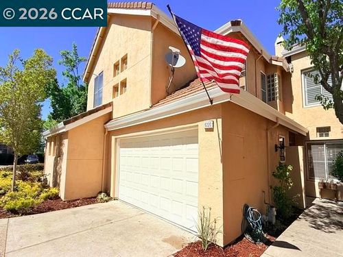 6220 Lakeview Cir, San Ramon, CA, 94582-4872 | Card Image