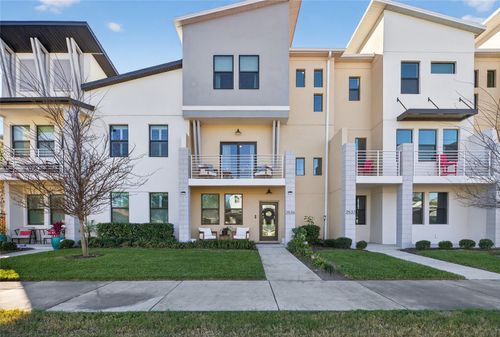 2526 13th Ave N, St Petersburg, FL, 33713-5805 | Card Image