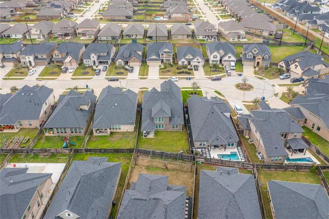3419 Cabernet Shores Dr, House other with 5 bedrooms, 4 bathrooms and 3 parking in Fulshear TX | Image 37