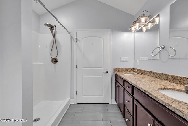 5 Court 10 Northwest Dr, House other with 3 bedrooms, 2 bathrooms and 2 parking in Carolina Shores NC | Image 6