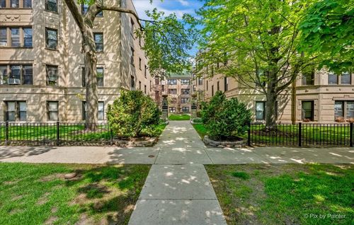 1s-1536 W Fargo Ave, Chicago, IL, 60626-1828 | Card Image