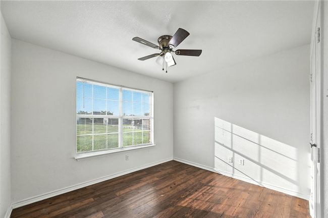 10133 Country View Ln, House other with 3 bedrooms, 2 bathrooms and null parking in Forney TX | Image 17