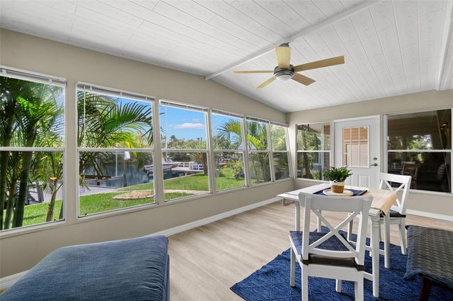 392 - 6833 Mount Orange Dr Ne, House other with 2 bedrooms, 2 bathrooms and null parking in ST PETERSBURG FL | Image 12