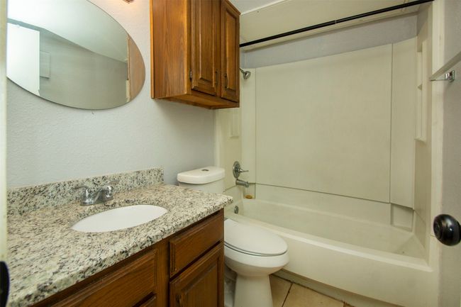 APT-213 - 1505 E Interstate 30, Condo with 1 bedrooms, 1 bathrooms and null parking in Garland TX | Image 19