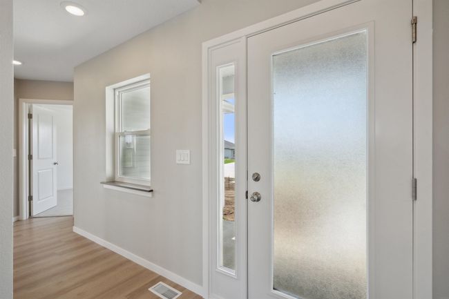4718 Wild Horse Dr, House other with 3 bedrooms, 2 bathrooms and null parking in Cedar Falls IA | Image 5