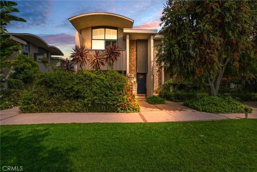 h-13231 Fiji Way, Marina del Rey, CA, 90292-7074 | Card Image