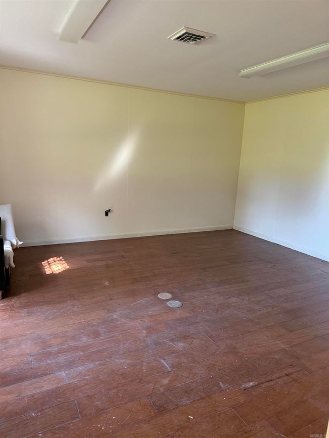 201 W First Street, Home with 0 bedrooms, 0 bathrooms and 20 parking in West Helena AR | Image 5