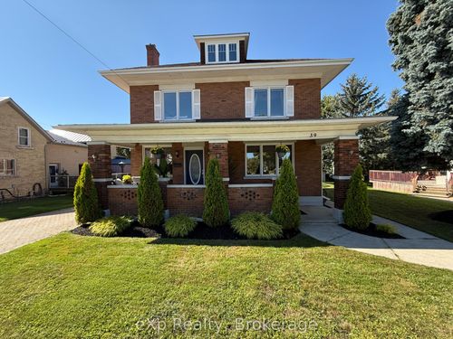 39 Elora St, Mildmay, ON, N0G2J0 | Card Image