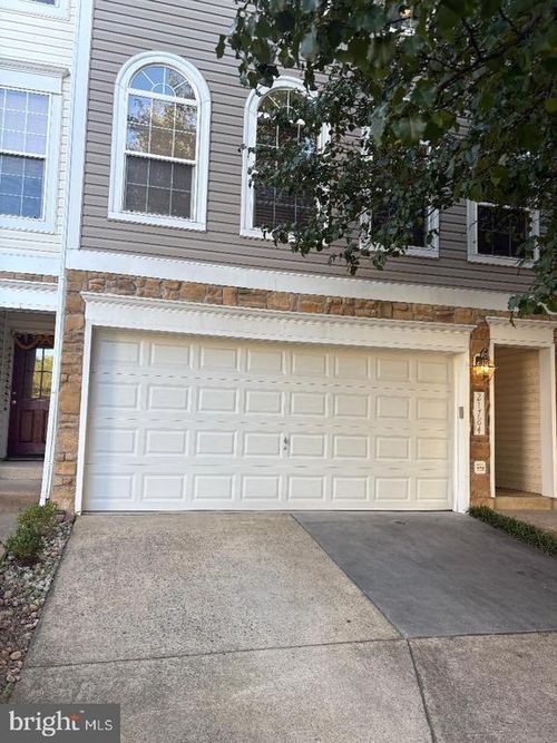 21784 Oakville Ter, ASHBURN, VA, 20147-6966 | Card Image