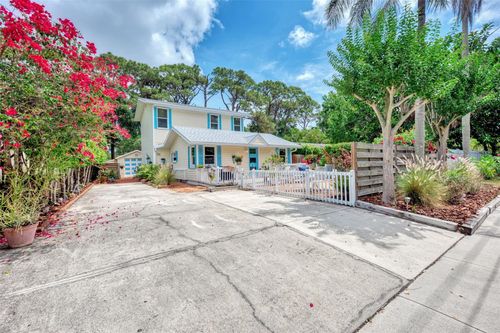 1045 40th St, Sarasota, FL, 34234-4323 | Card Image
