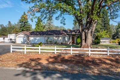 12707 Yanot Drive, House other with 4 bedrooms, 2 bathrooms and null parking in Redding CA | Image 2