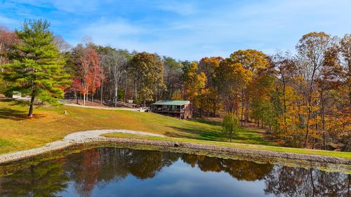 c47-2144 Denver Rd, Waverly, OH, 45690-9430 | Card Image