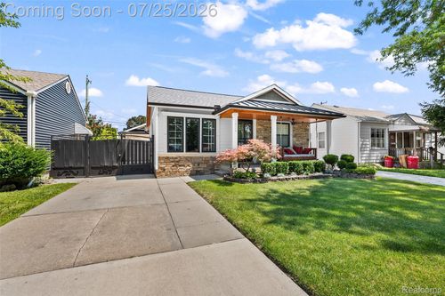 1826 Morris Ave, Lincoln Park, MI, 48146-1329 | Card Image