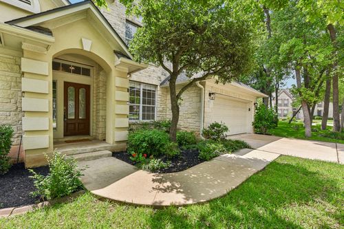 2401 Berwick Cv, Round Rock, TX, 78681-2614 | Card Image
