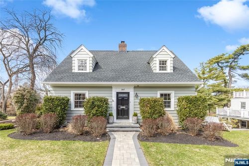 387 Passaic Avenue, Nutley, NJ, 07110 | Card Image