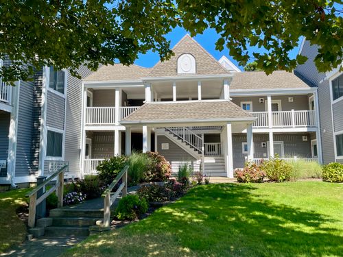h-61 Fletcher Ln, Brewster, MA, 02631-3032 | Card Image