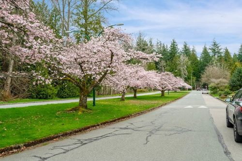 5XXX Kullahun Drive, Vancouver, BC, V6N2E5 | Card Image