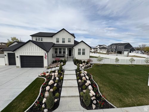 104-4332 W 200 N, West Point, UT, 84015 | Card Image